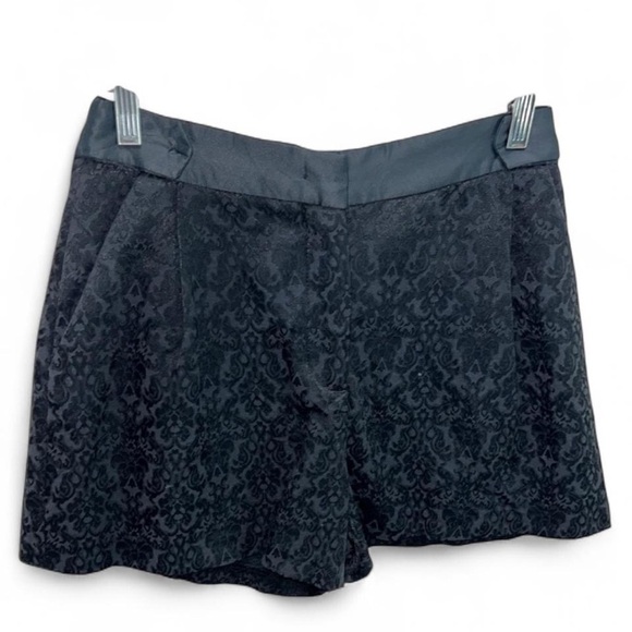 Zara Pants - Zara embroidered Tapestry high rise satin waist shorts black size M